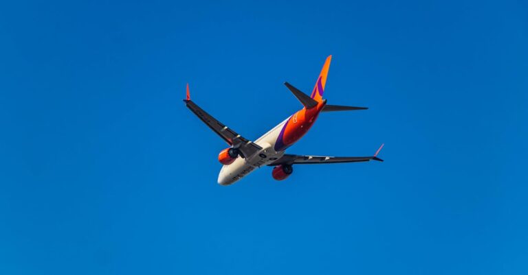 Illustration de Crash Air India en Inde : le bilan final s'établit à 260 morts Air-India-Boeing-crash