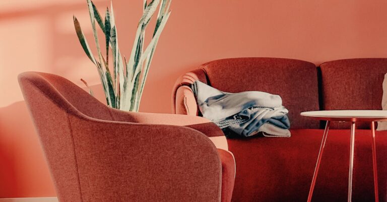 Illustration de Crise du logement à Berlin : loyers inabordables et flambée des prix Berlin-apartment-queue