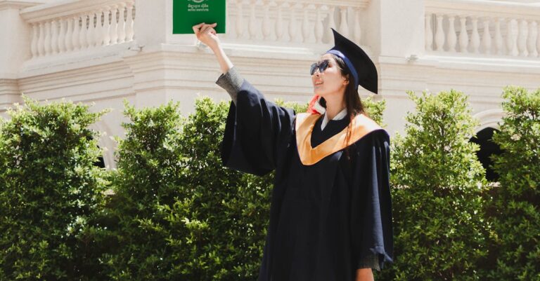 Cap-Frehel-lighthouse-landscape