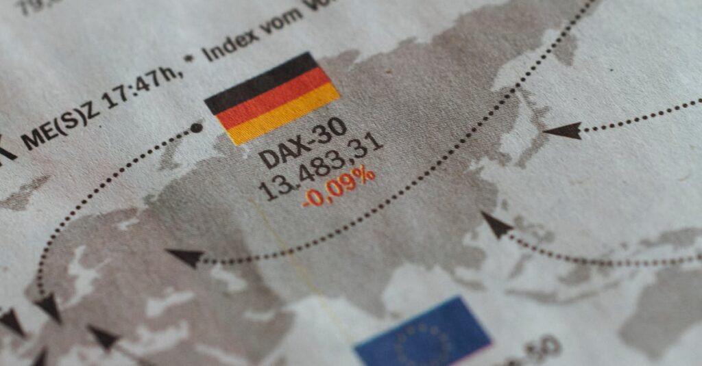 Illustration de Déficit public : Bayrou annonce un effort de 43,8 Md€ pour 2026 French-flag-finance-graph