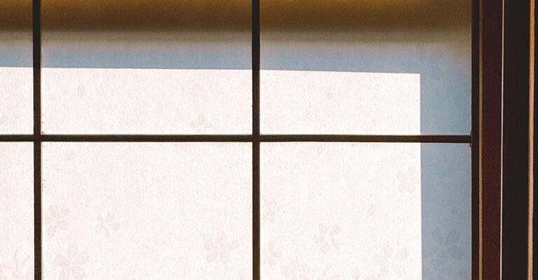 Illustration de Gare de l'Est : un espace calme pour voyageurs sensibles Gare-de-lEst-quiet-room