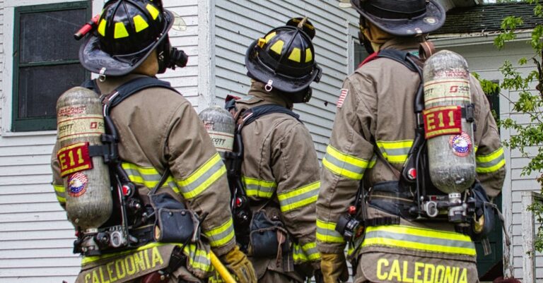 Illustration de Nouvelle-Calédonie : la nationalité calédonienne n'implique pas l'indépendance Sonia-Backes-New-Caledonia