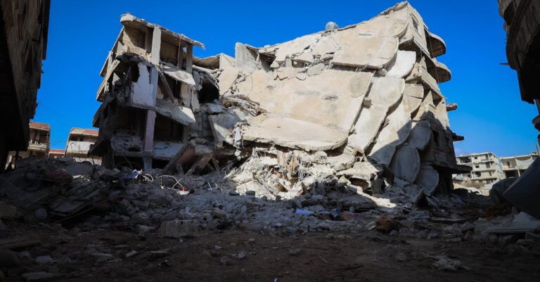 Illustration de Souweïda: 1311 morts avant le cessez-le-feu en Syrie Syrian-civil-war-aftermath