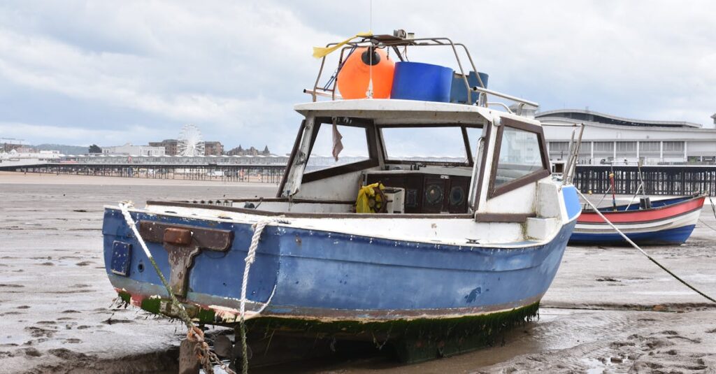 Illustration de Royaume-Uni: des sanctions ciblées contre les passeurs de migrants UK-migrant-boat