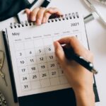 calendar-with-crossed-out-days