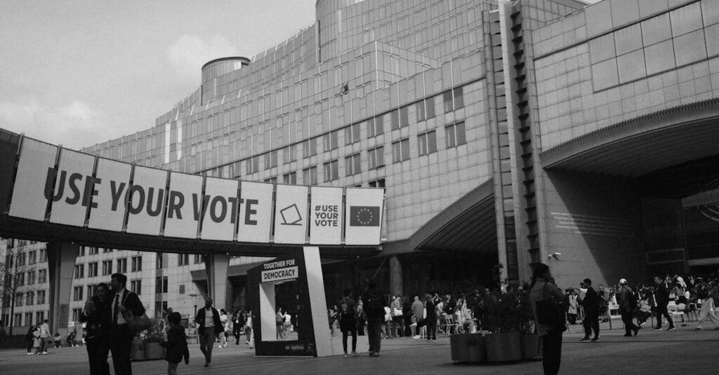 Illustration de Le déclin historique de la droite de gouvernement en France european-parliament-building-1