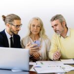 financial-advisor-client-discussion