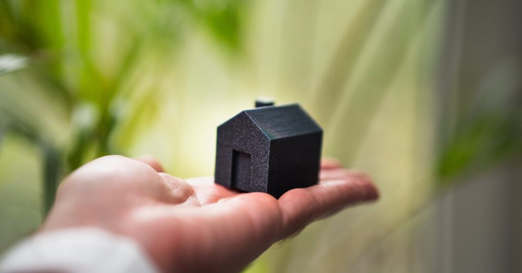 Illustration de Vacances : assurez votre habitation avant de partir ! house-security-vacation