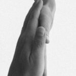 macron-starmer-handshake