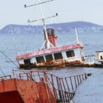 ship-sinking-yemen-attack