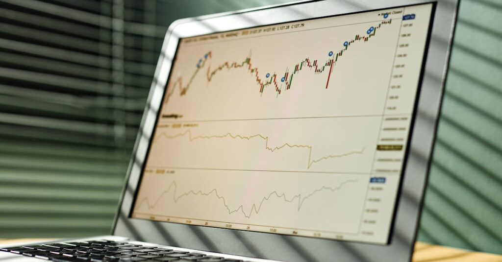 Illustration de CAC 40: Rebond Grâce à l'Accord USA-Japon stock-market-chart-green