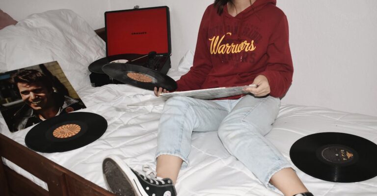 Illustration de Adolescentes placées et exploitées : le scandale de l'ASE teenage-girl-abuse