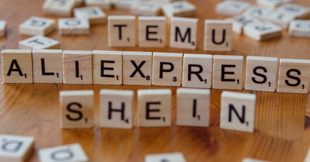Illustration de Produits dangereux sur Temu et Shein : l'UE durcit le ton temu-shein-products