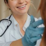 woman-hospital-consultation