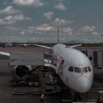 Boeing-787-airplane-in-flight