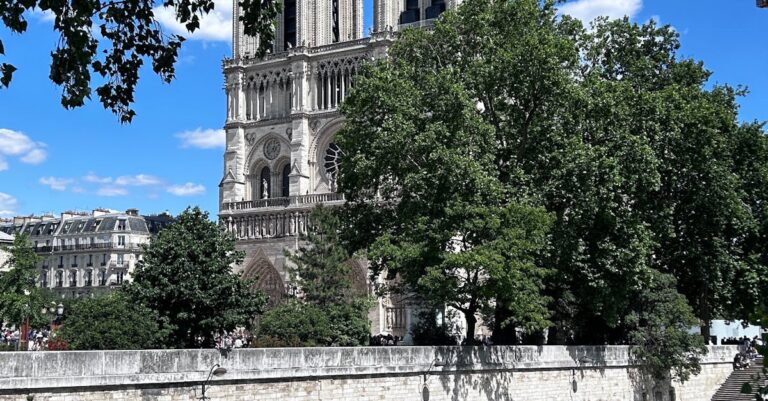 Illustration de Notre-Dame : la reconstruction, grand chantier imprévu de Macron Notre-Dame-cathedral-restored