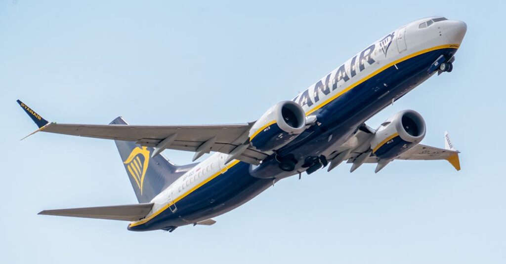 Illustration de Grève Ryanair Espagne: Perturbations vols et aéroports cet été Ryanair-plane-Spain-airport