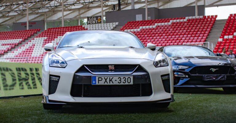 Illustration de L'USS Gerald R. Ford Accoste à Marseille USS-Gerald-R.-Ford