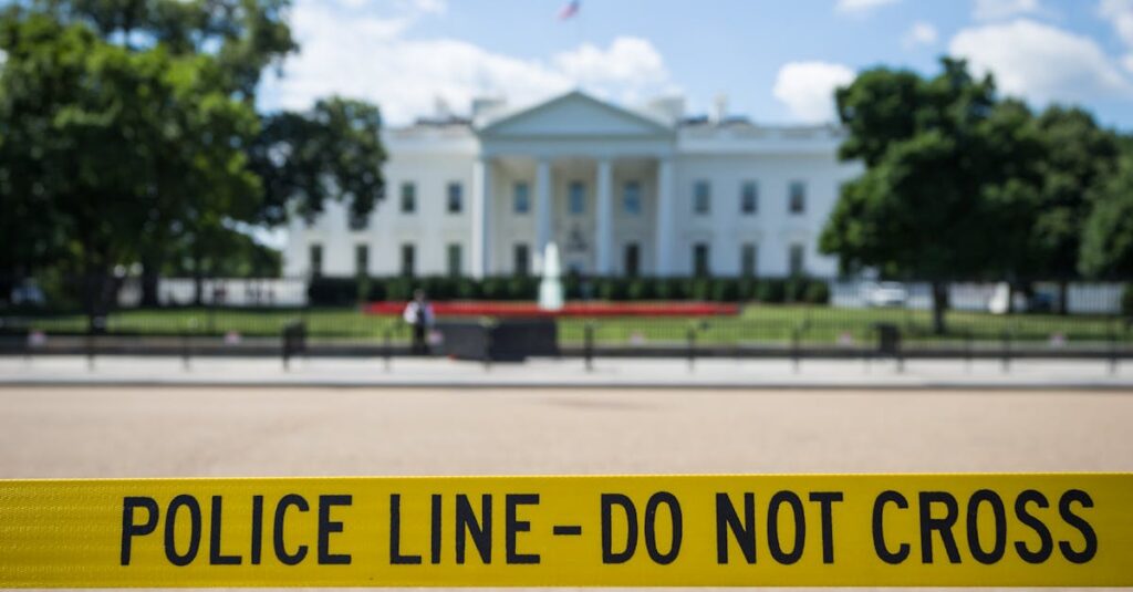 Illustration de Accord entre Washington et l'administration Trump sur le contrôle policier Washington-DC-police