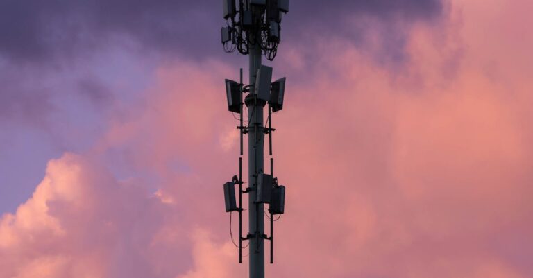 Illustration de Bouygues Telecom: 6,4 millions de comptes clients affectés par une cyberattaque bouygues-telecom-cyberattack