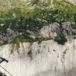 chamonix-rockfall-car