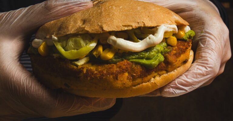 Illustration de Fromages Rappelés : Alerte Listériose et Conseils Santé cheese-recall-listeriosis