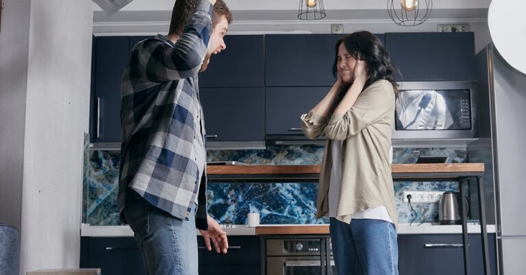 Illustration de Austérité et crise budgétaire : la France face à ses défis fiscaux french-budget-crisis