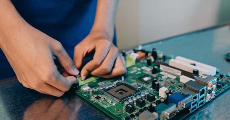 Illustration de Guerre Tech USA-Chine : La Course Effrénée aux Puces d'IA microchip-artificial-intelligence