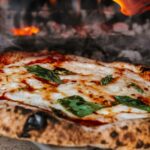 restaurant-dining-strangers