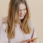 teenage-student-phone-use