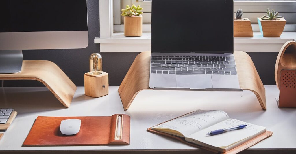 Illustration de Télétravail : La résistance française face au retour au bureau telework-home-office