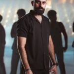 Asaf-Avidan-stage-performance