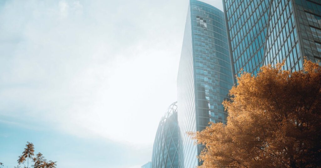 Illustration de Euronext intègre le CAC 40 : une renaissance boursière spectaculaire Euronext-Paris-building