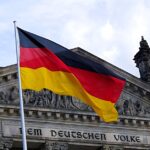 German-flag-Reichstag
