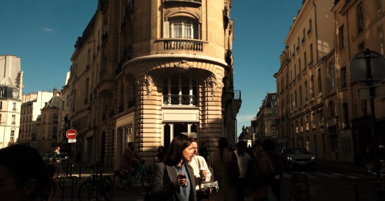 Illustration de Google implante son 1er centre de données en France à Châteauroux Google-data-center-Chateauroux-France