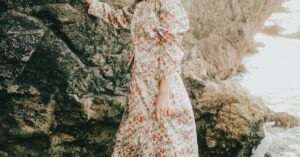 Illustration de Les Écologistes préparent l'après-Bayrou avec la gauche Marine-Tondelier-speech-1