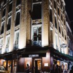 Versailles-Ore-restaurant-protest