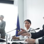 government-union-discussion