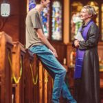 macron-saudi-minister-discussion