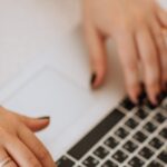 online-harassment-women-second-hand