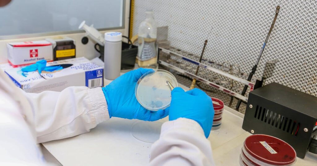 Illustration de Recherche publique : la France s'inspire de l'Allemagne research-laboratory-scientist