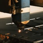 robot-working-factory