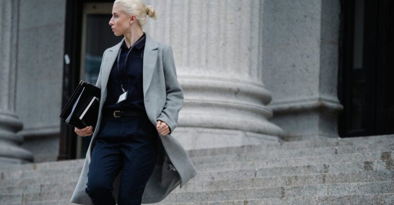 Illustration de Aurore Bergé réentendue comme témoin assisté dans l'enquête pour faux témoignage Aurore-Berge-courthouse