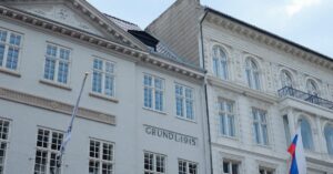 Illustration de Deux Suédois inculpés de terrorisme après l'attaque de l'ambassade d'Israël à Copenhague Copenhagen-Israeli-embassy-attack