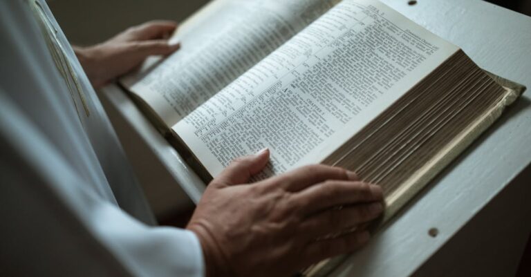 Illustration de Éducation nationale : Edouard Geffray alerte sur une situation critique Edouard-Geffray-minister-education