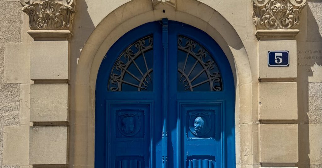 Illustration de Perpétuité incompressible requise contre Dahbia Benkired French-court-justice-1