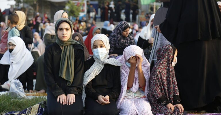 Illustration de Cessez-le-feu à Gaza : joie et espoir après l'accord Israël-Hamas Gaza-celebration-ceasefire