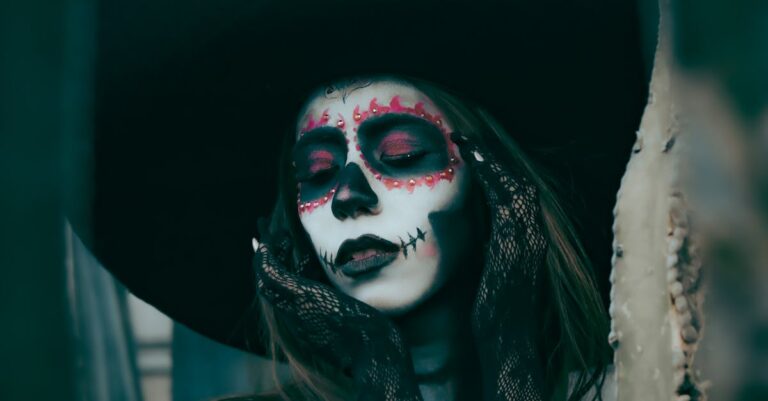 Illustration de Javier Milei triomphe aux législatives argentines, un plébiscite pour ses réformes Javier-Milei-celebration