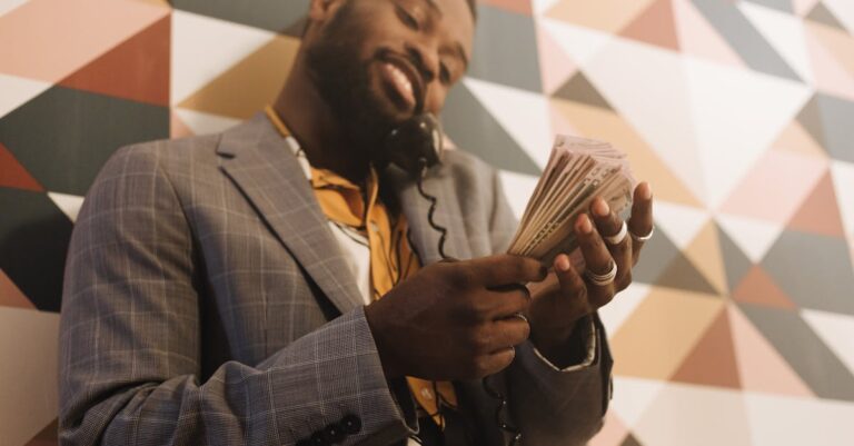 Jordan-Bardella-speaking-economy