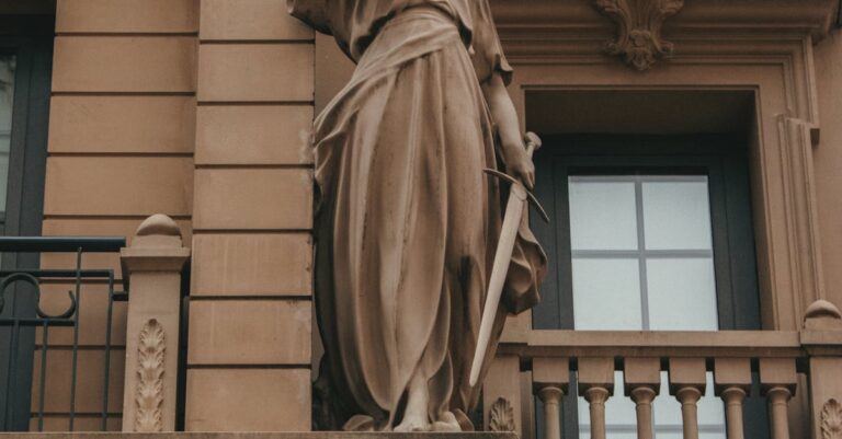 Illustration de Adolescent condamné à 25 ans de réclusion pour un assassinat à Mulhouse Mulhouse-court-justice